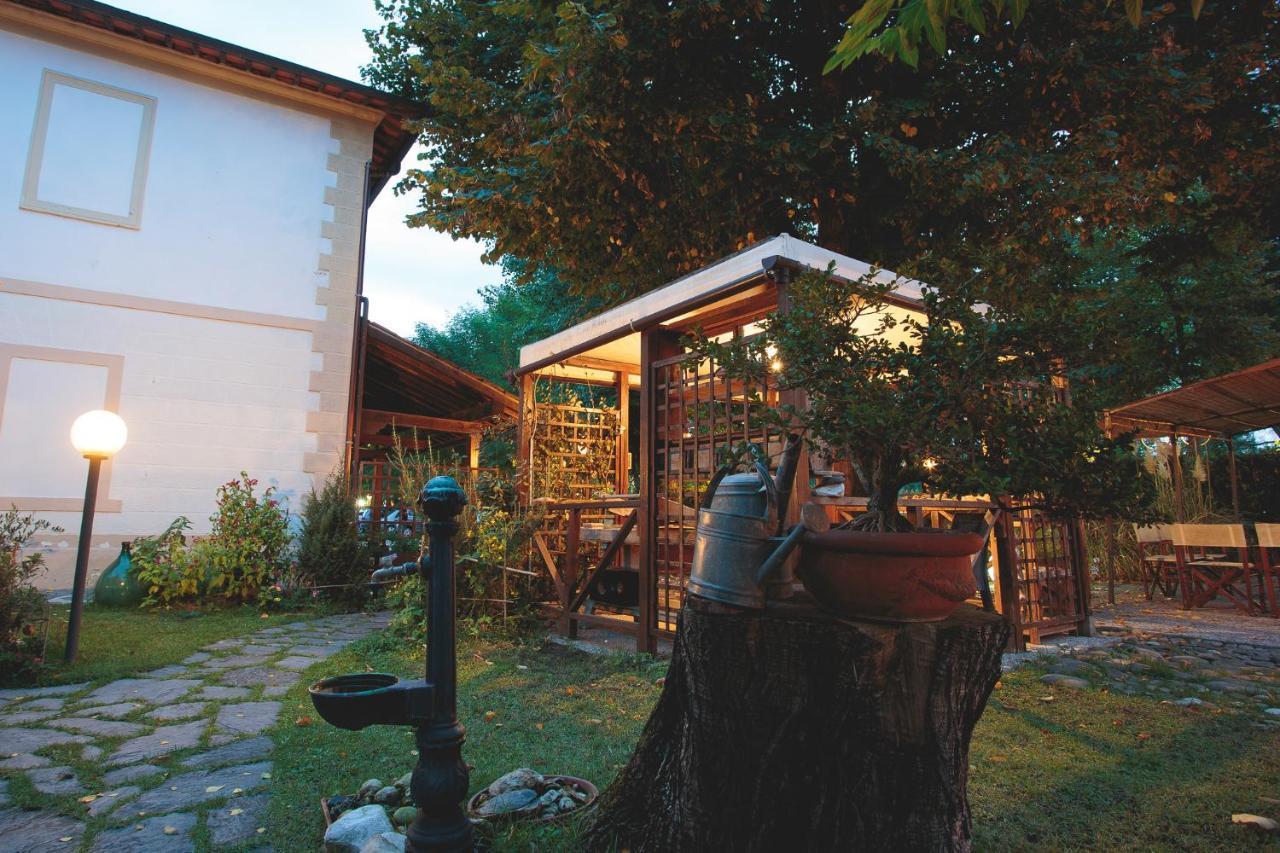 Hotel Giuly 托雷德尔格拉戈普奇 外观 照片